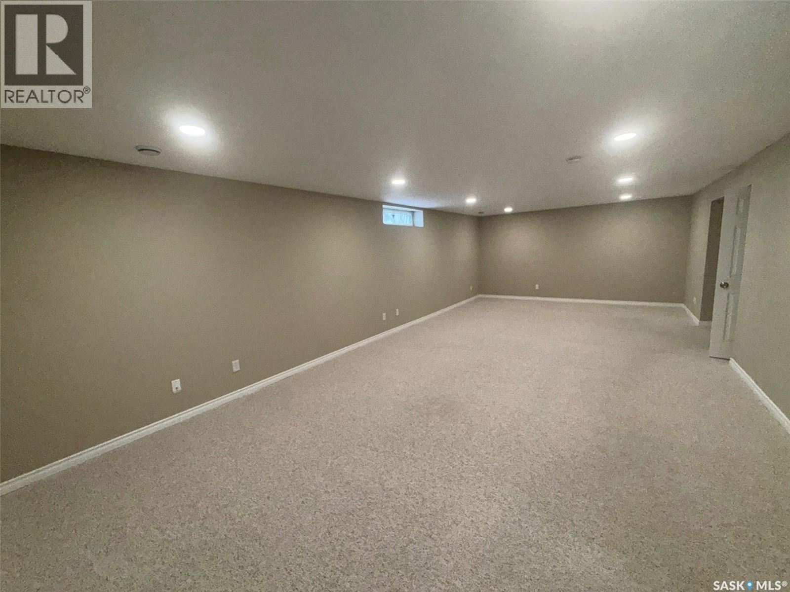 27 27 - 330 Stodola Court, Saskatoon, Saskatchewan  S7N 4N9 - Photo 28 - SK029164