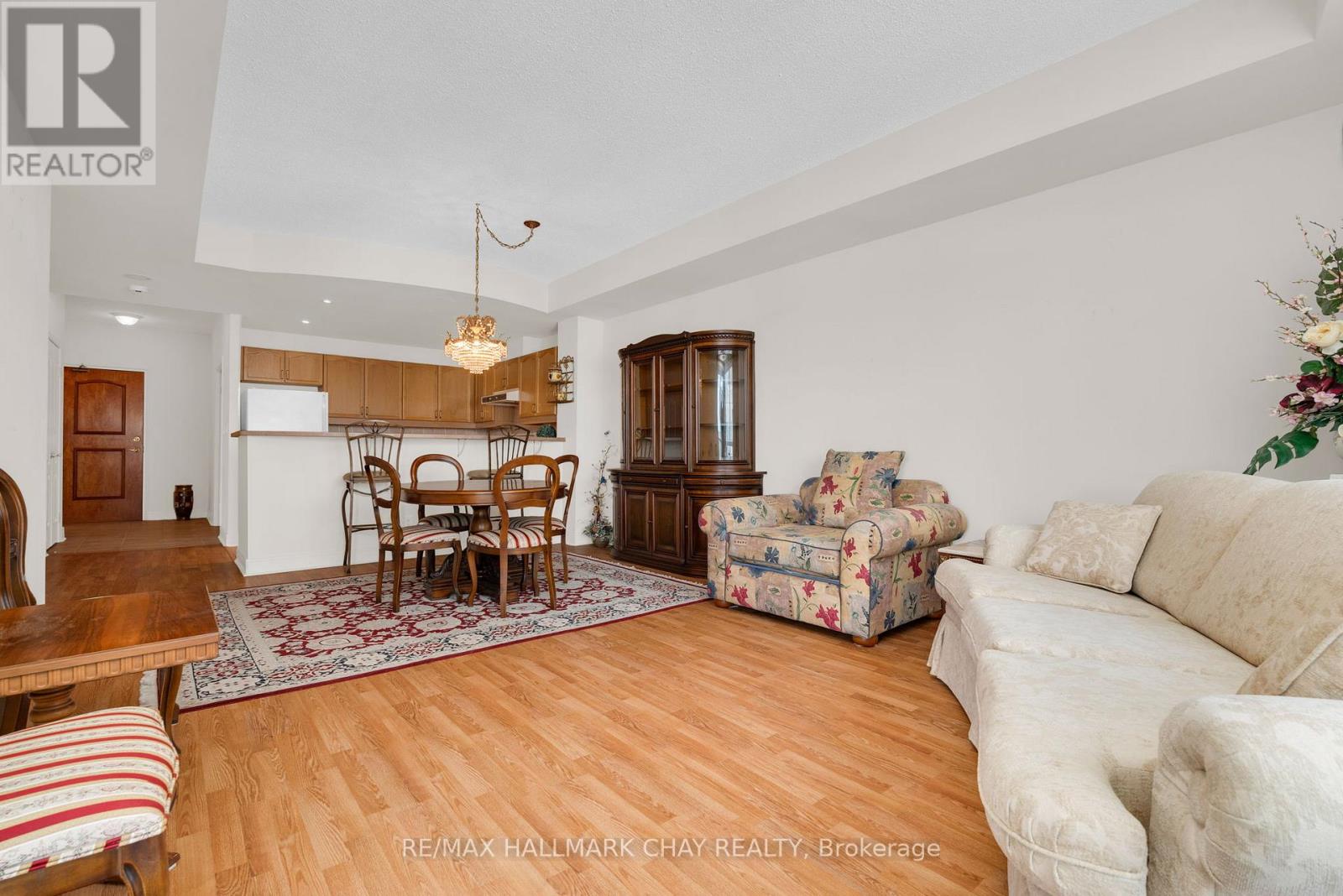 Ph 2-4 - 2 Toronto Street, Barrie (City Centre), Ontario  L4N 9R2 - Photo 13 - S12861874