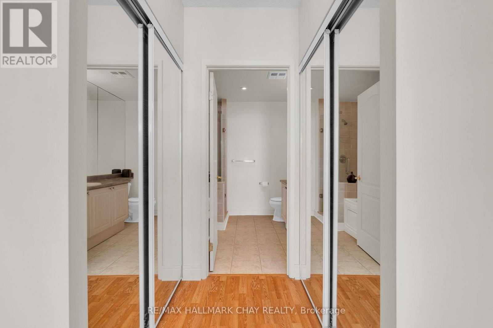 Ph 2-4 - 2 Toronto Street, Barrie (City Centre), Ontario  L4N 9R2 - Photo 18 - S12861874