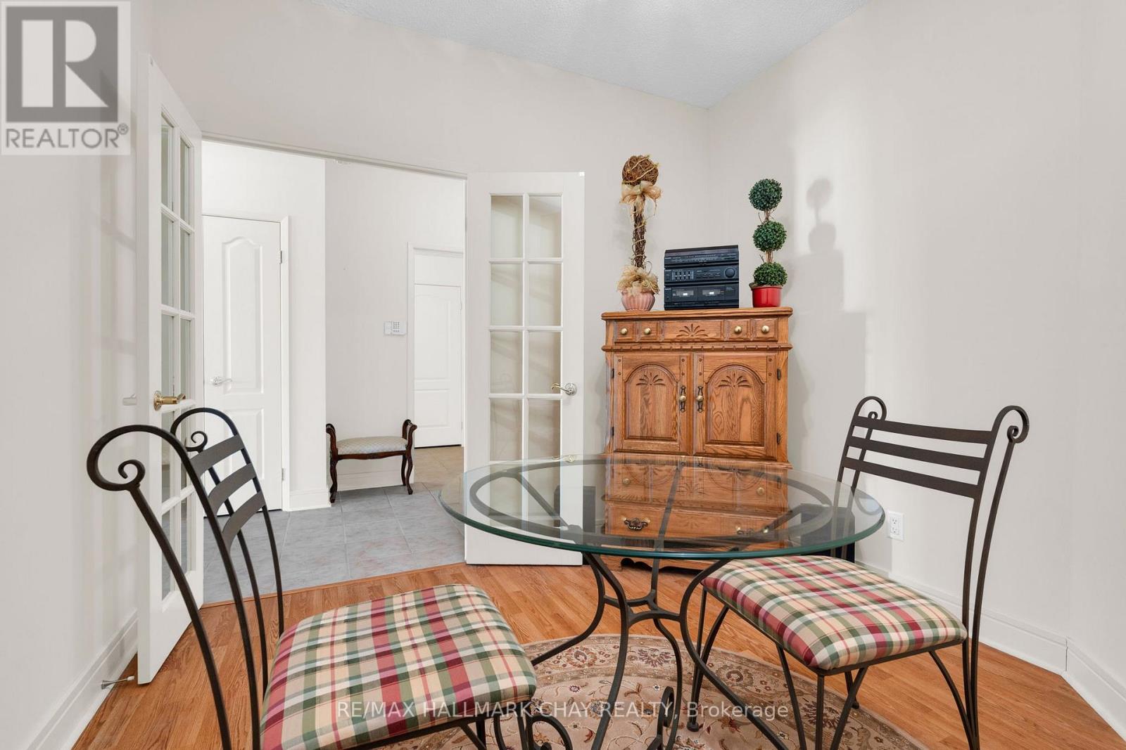 Ph 2-4 - 2 Toronto Street, Barrie (City Centre), Ontario  L4N 9R2 - Photo 6 - S12861874