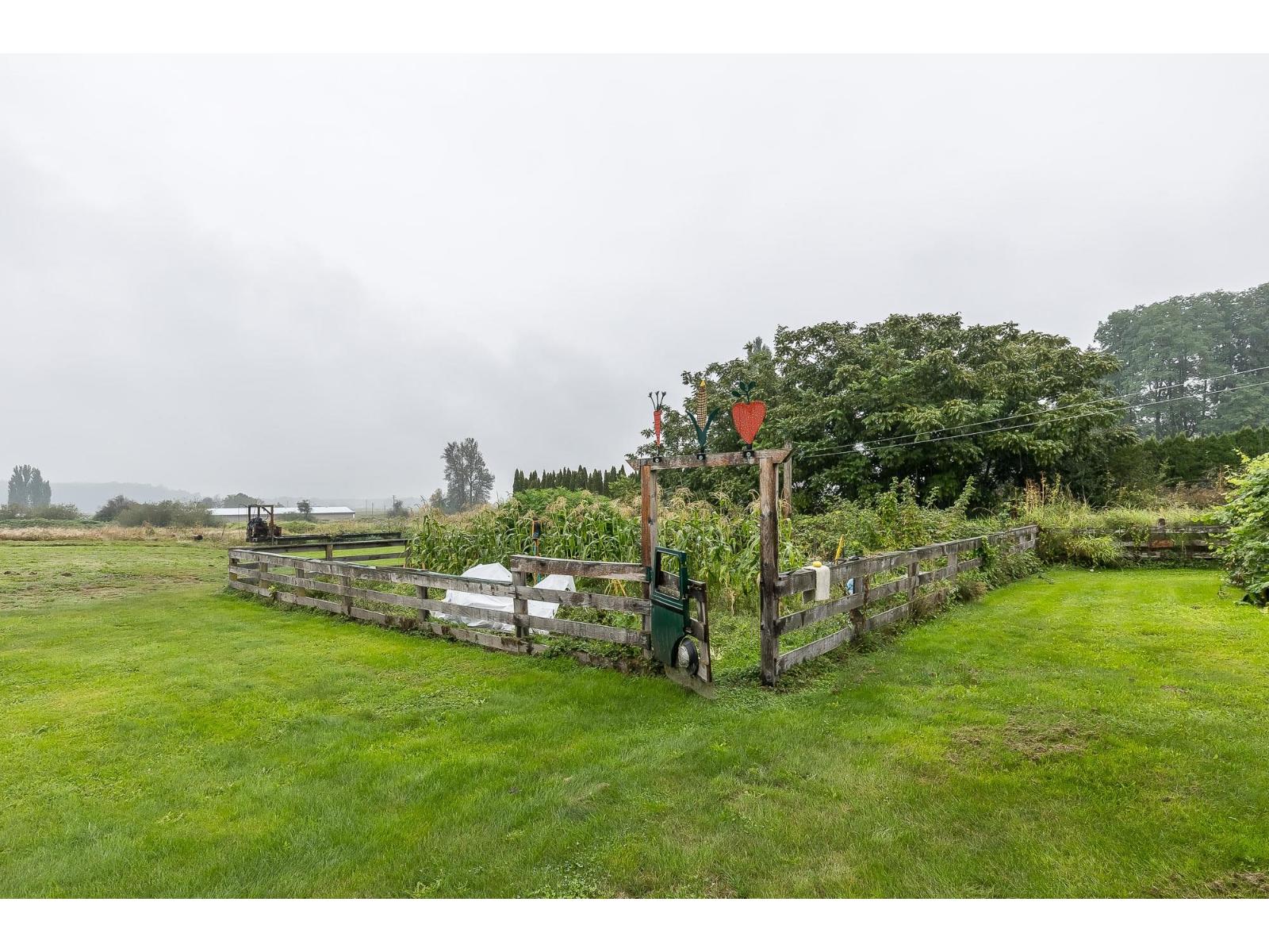 31211 Olund Road, Abbotsford, British Columbia  V4X 1Z9 - Photo 24 - R3096107