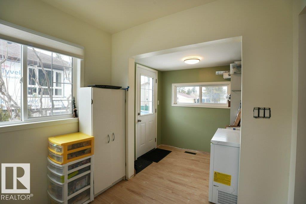 5016 52 Av, Warburg, Alberta  T0C 2T0 - Photo 11 - E4476591