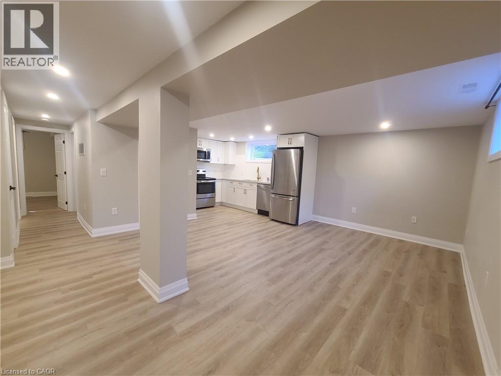 10 Sherwood Rise, Hamilton, Ontario  L8T 1N8 - Photo 3 - 40810498