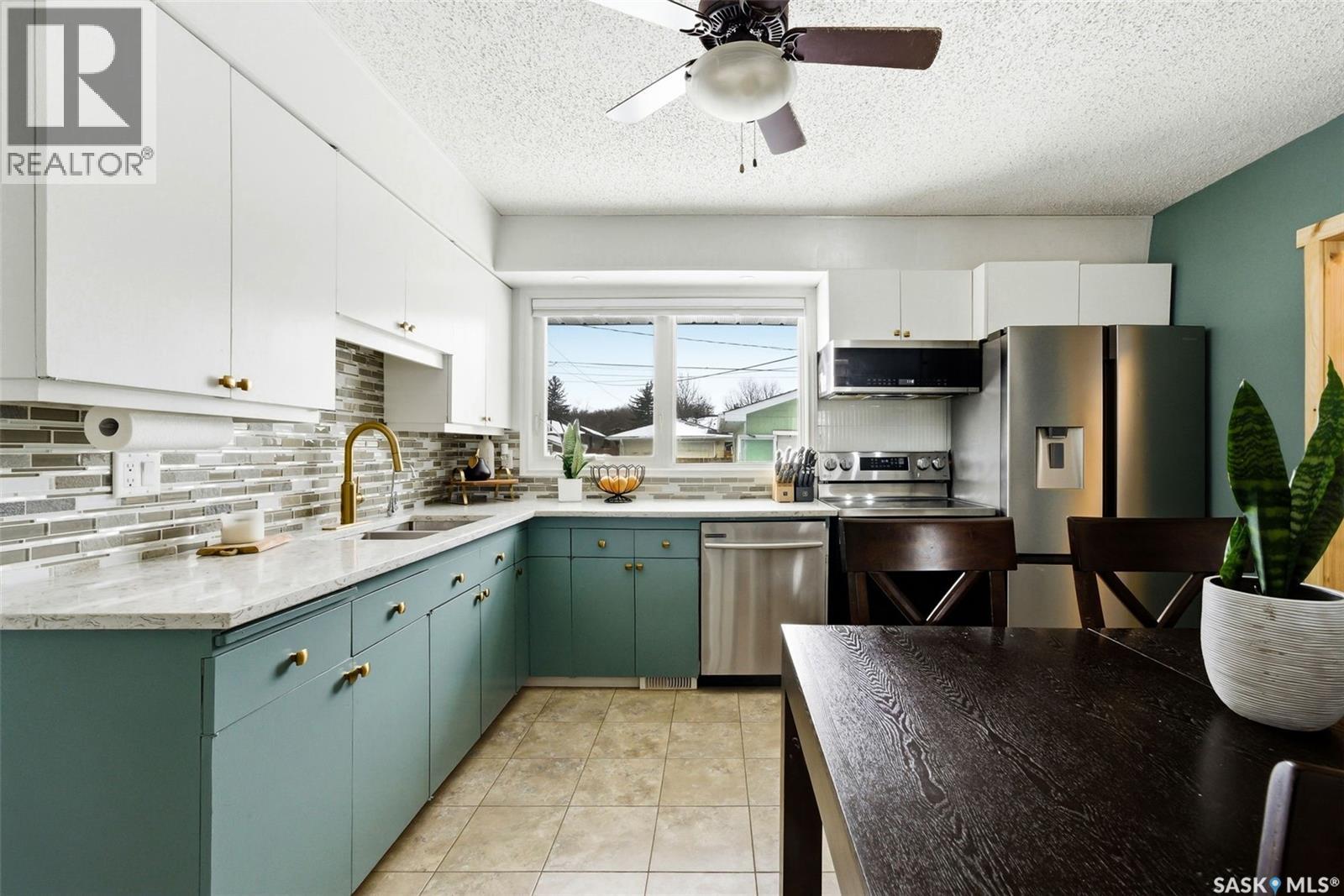 316 Royal Street, Regina, Saskatchewan  S4R 4Y4 - Photo 7 - SK029995