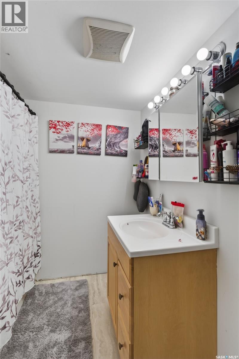 318 25th Street W, Saskatoon, Saskatchewan  S7L 0C5 - Photo 27 - SK029990