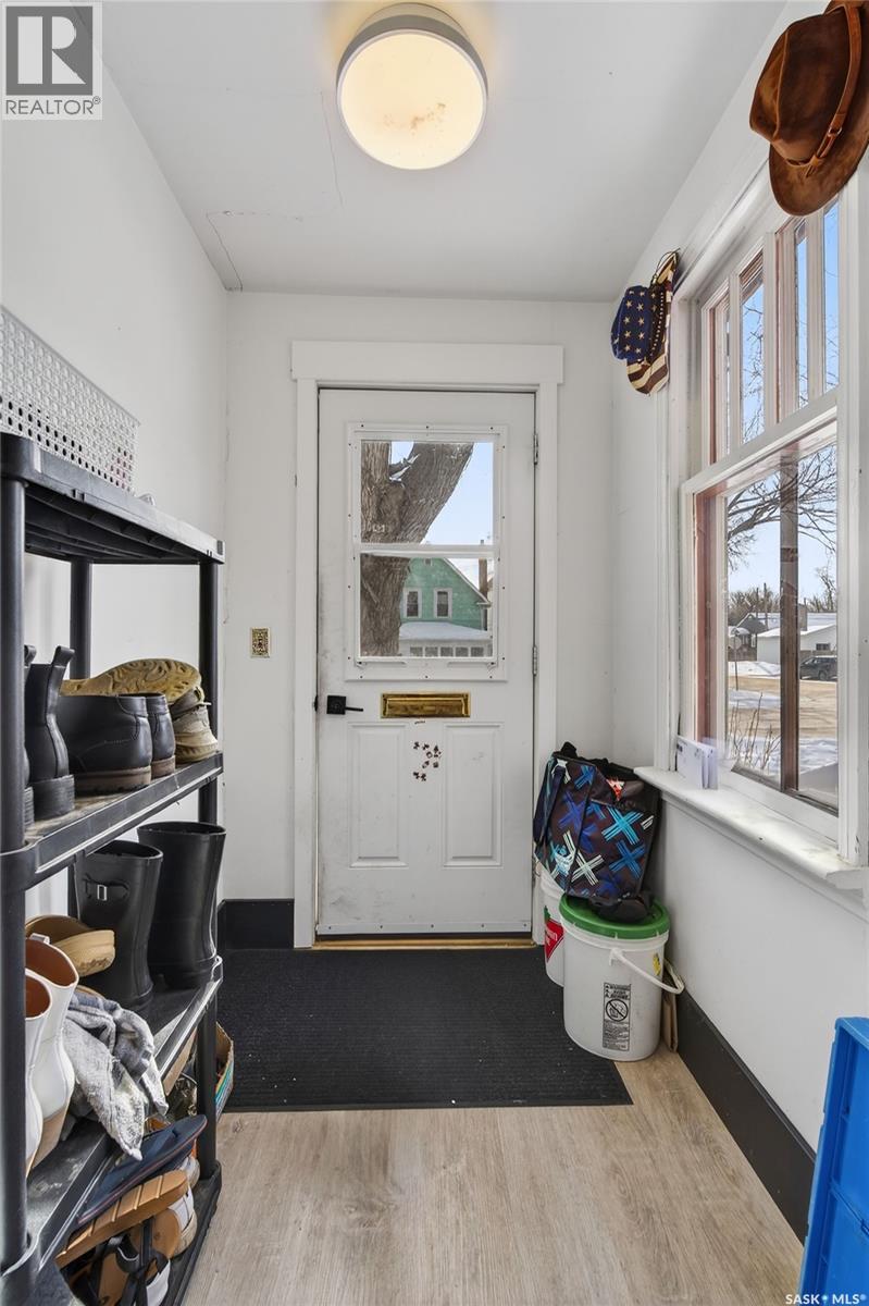 318 25th Street W, Saskatoon, Saskatchewan  S7L 0C5 - Photo 4 - SK029990