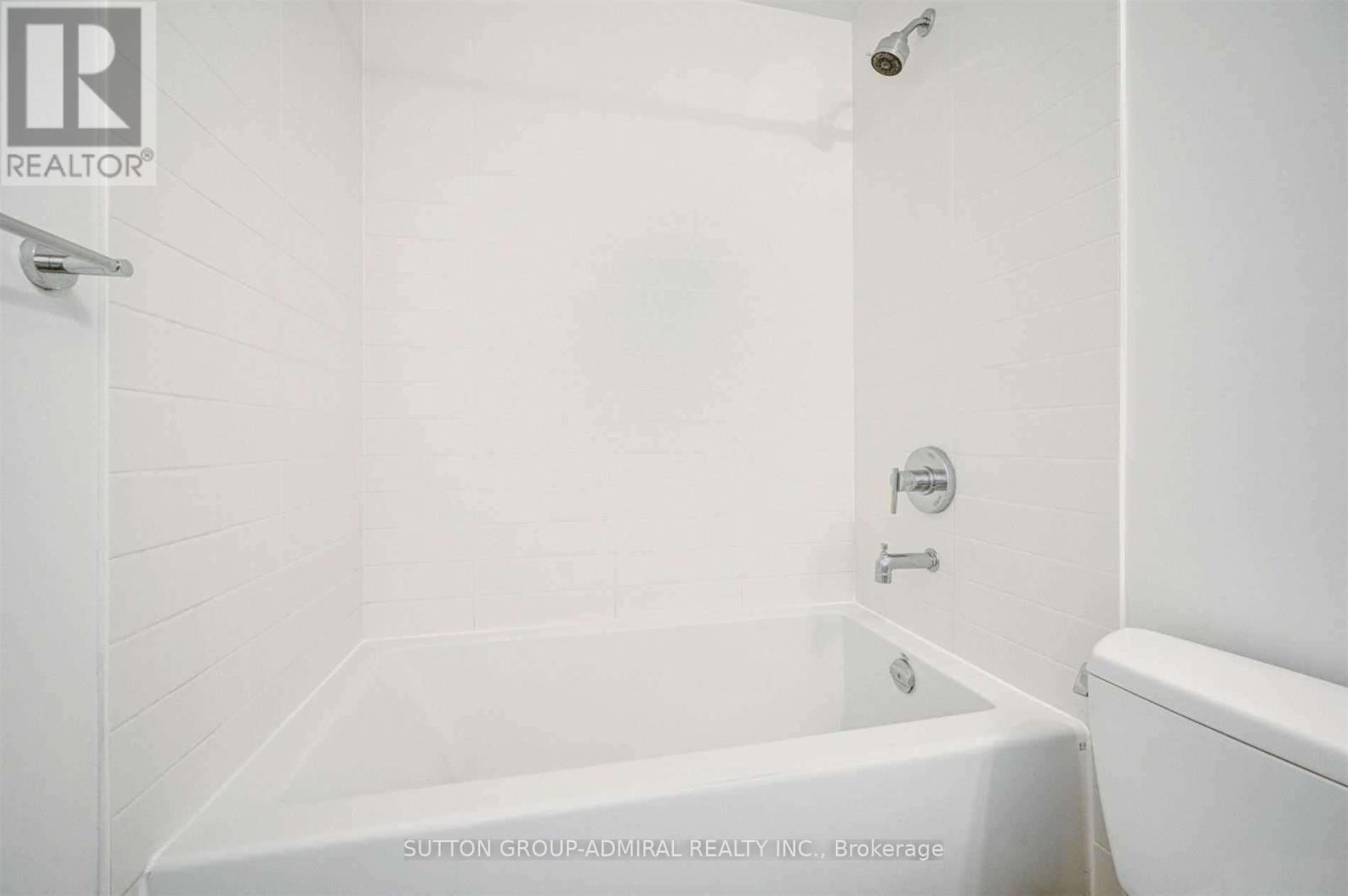 413 - 105 The Queensway Avenue, Toronto, Ontario  M6S 5B5 - Photo 19 - W12861880