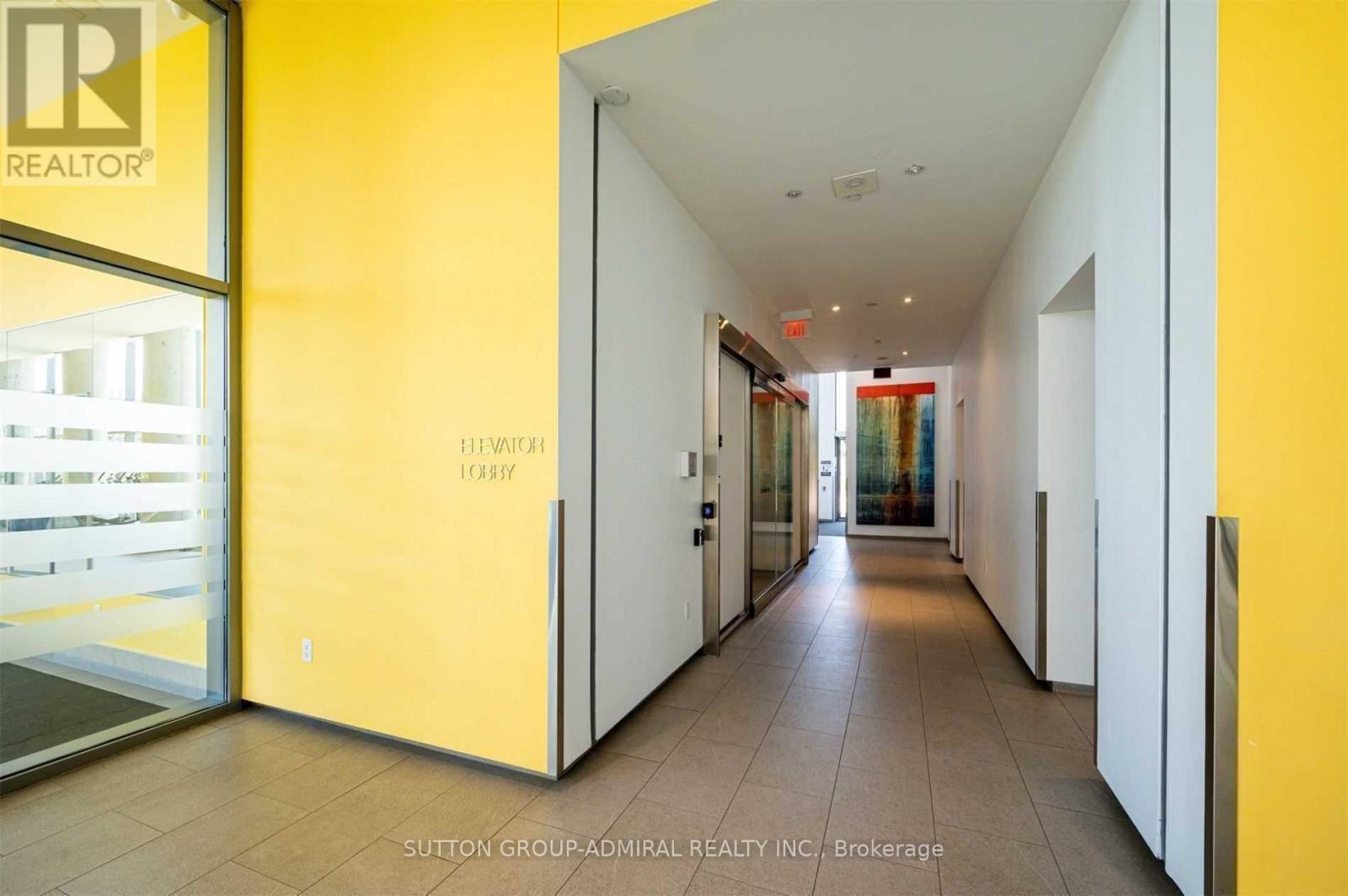 413 - 105 The Queensway Avenue, Toronto, Ontario  M6S 5B5 - Photo 35 - W12861880