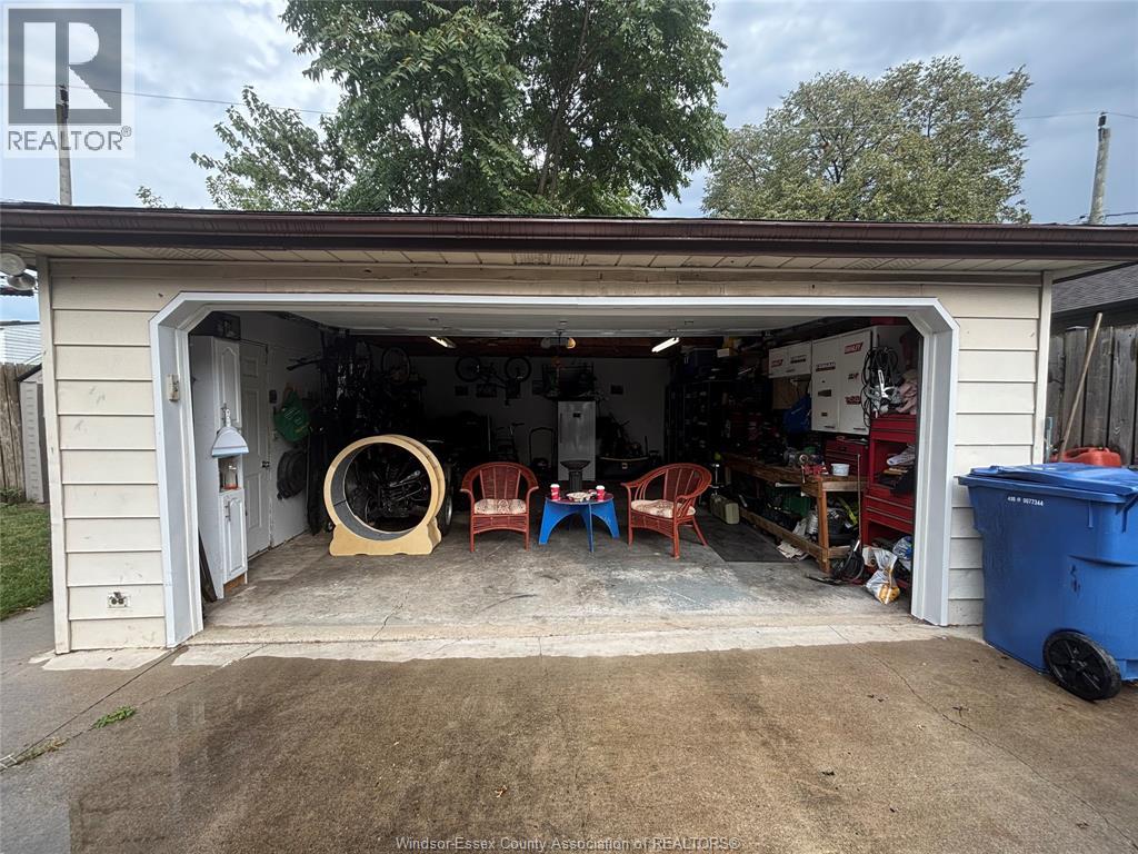 2322 Byng, Windsor, Ontario  N8W 3E5 - Photo 20 - 26004878
