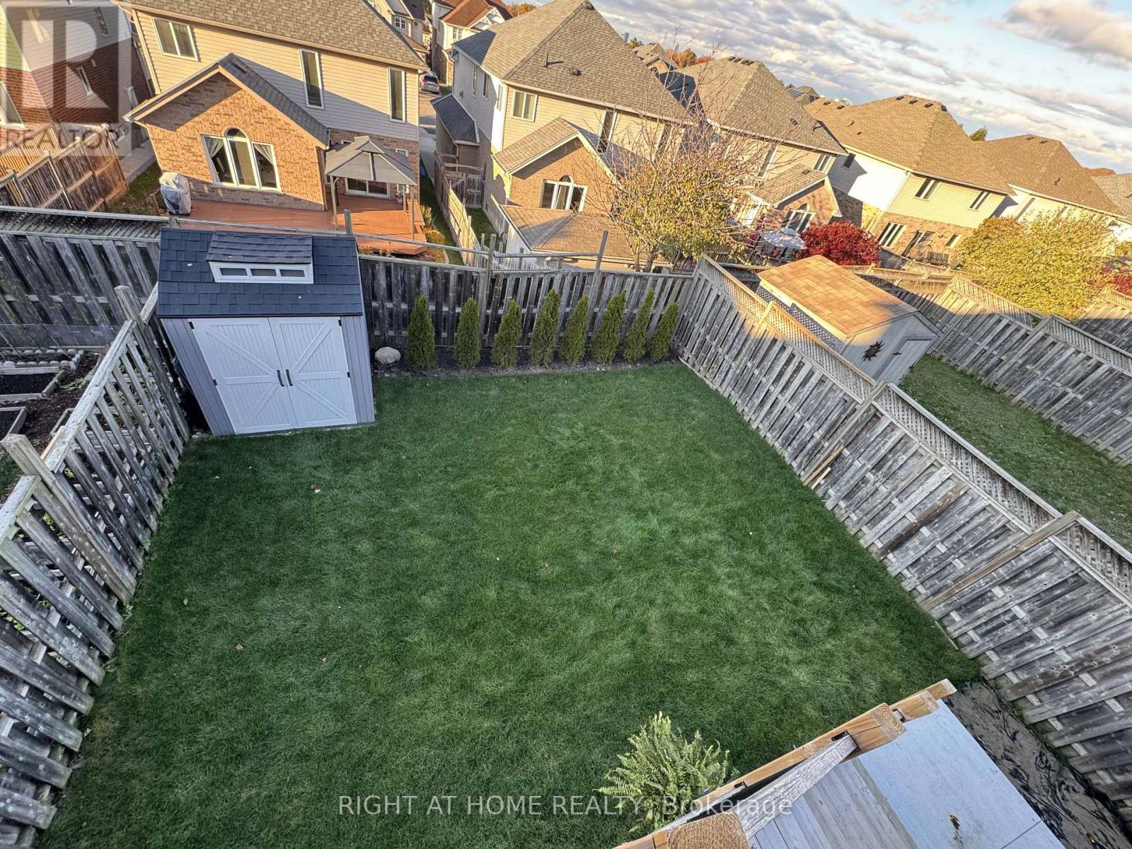 552 Activa Avenue, Kitchener, Ontario  N2E 4C2 - Photo 46 - X12861850