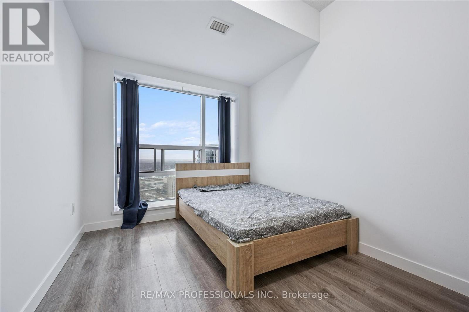 2103 - 318 Spruce Street, Waterloo, Ontario  N2L 0E9 - Photo 15 - X12861870