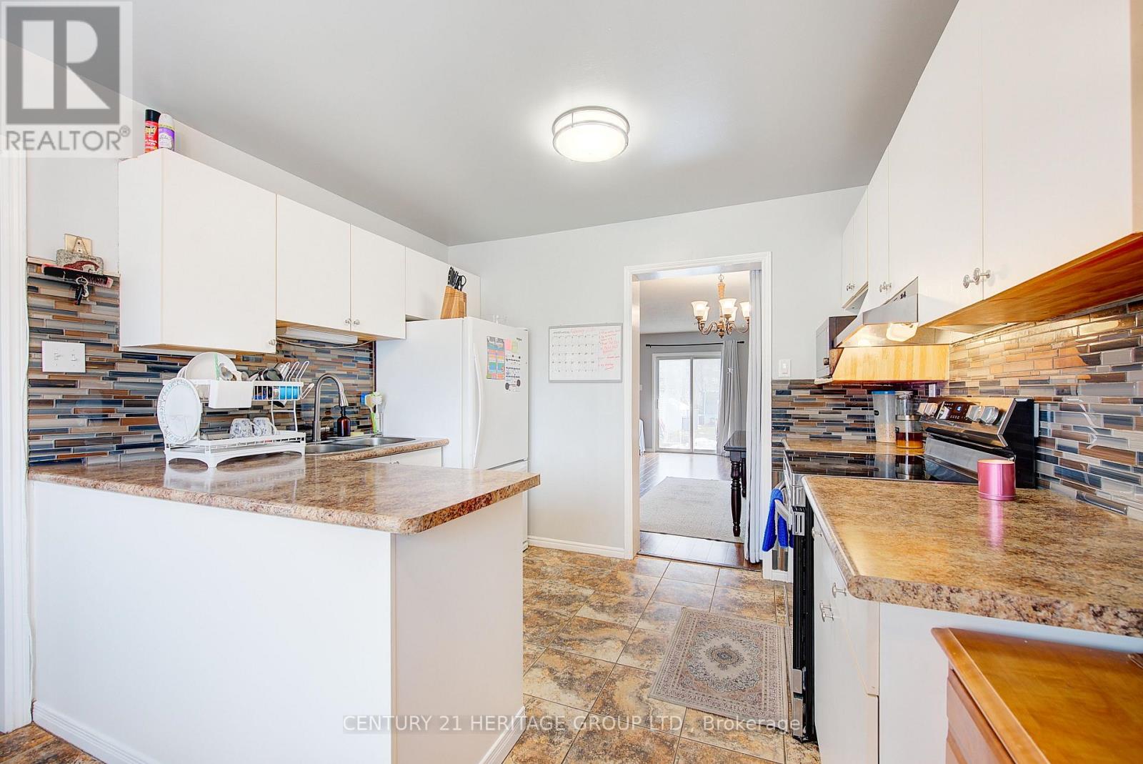 36 Josselyn Drive, London South, Ontario  N6E 3V7 - Photo 13 - X12861920