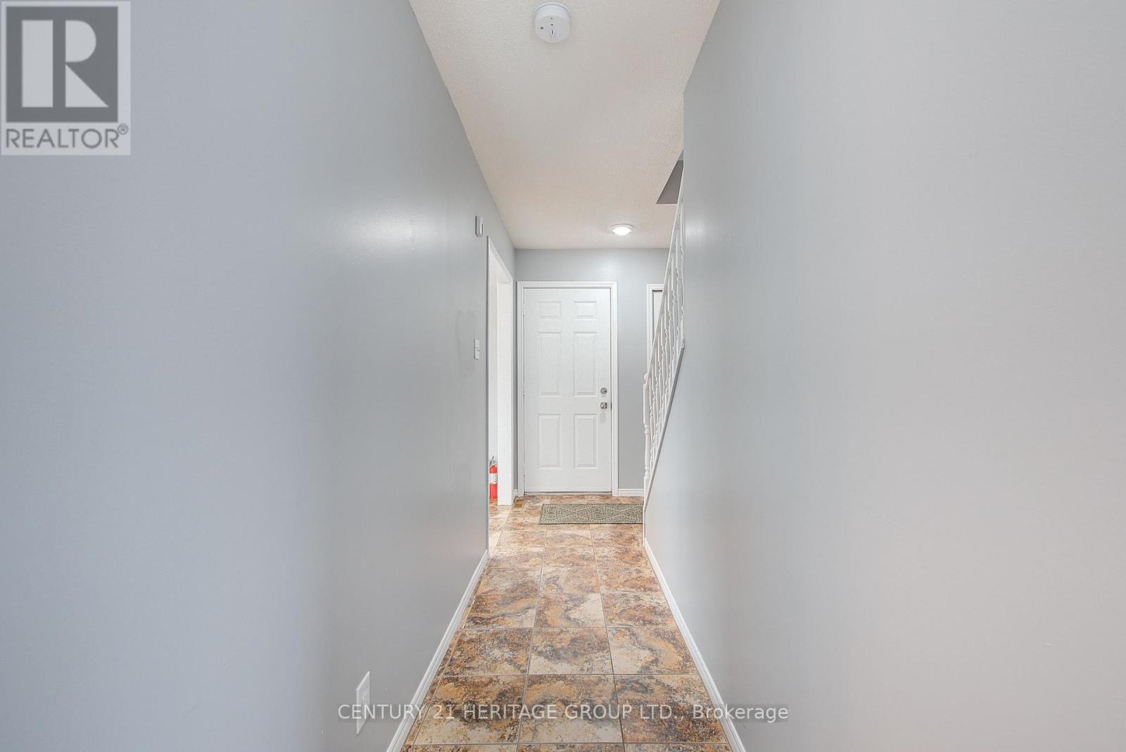 36 Josselyn Drive, London South, Ontario  N6E 3V7 - Photo 7 - X12861920