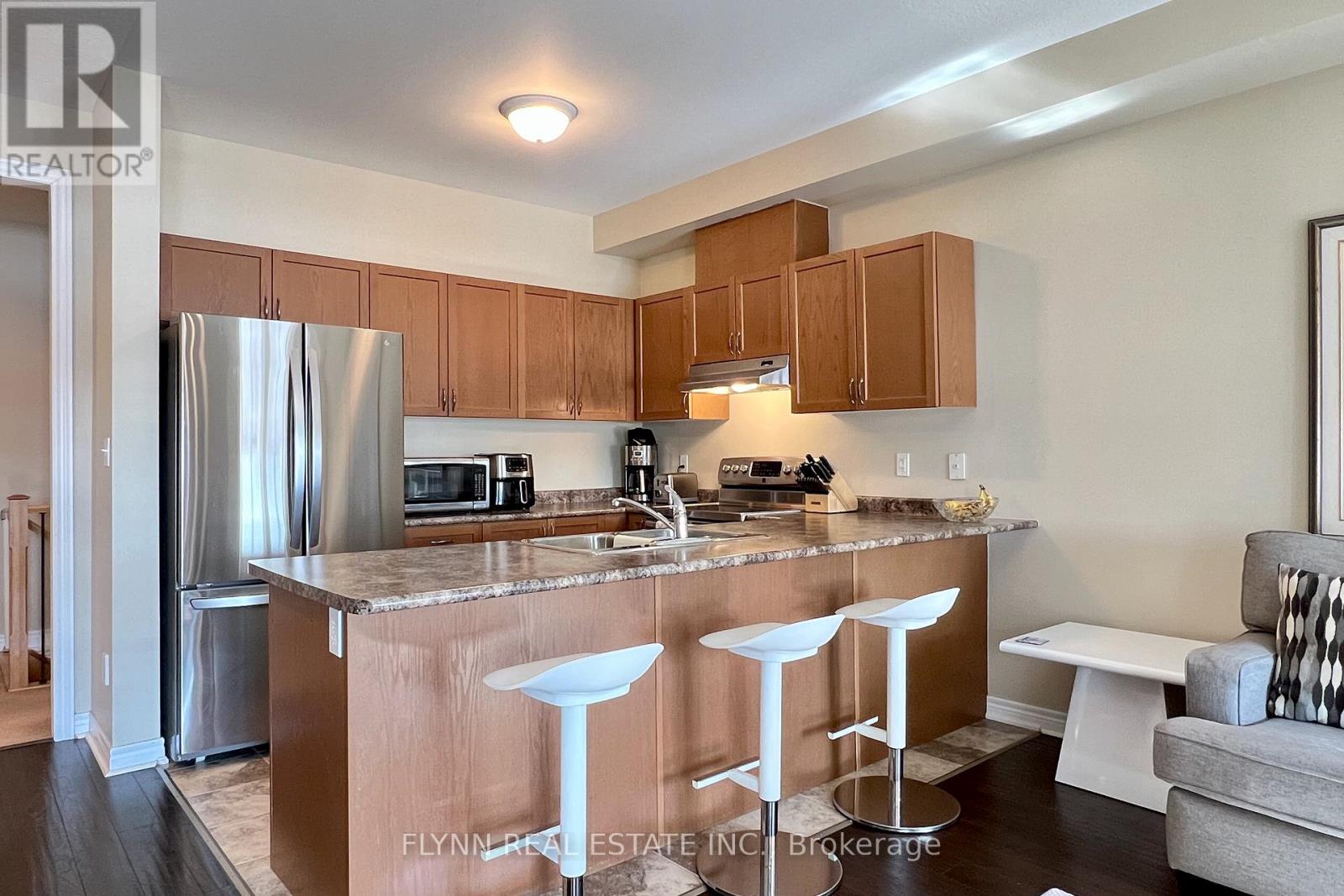 130 Truedell Circle, Hamilton, Ontario  L0R 2H9 - Photo 10 - X12861922