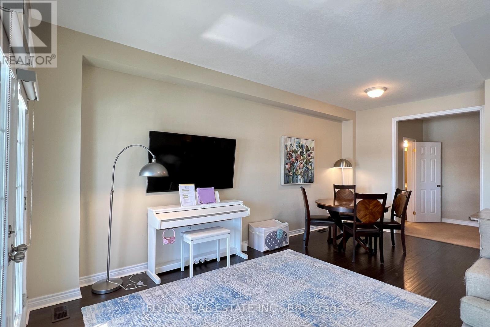 130 Truedell Circle, Hamilton, Ontario  L0R 2H9 - Photo 15 - X12861922