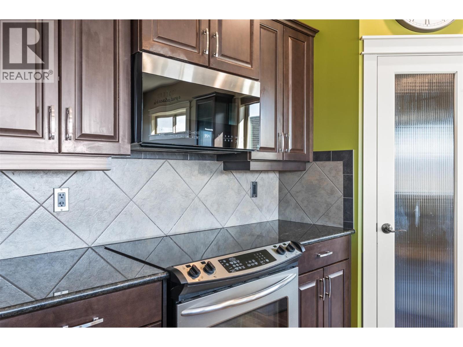 1000 Mt. Ida Drive Unit# 7, Vernon, British Columbia  V1B 4C3 - Photo 16 - 10378568