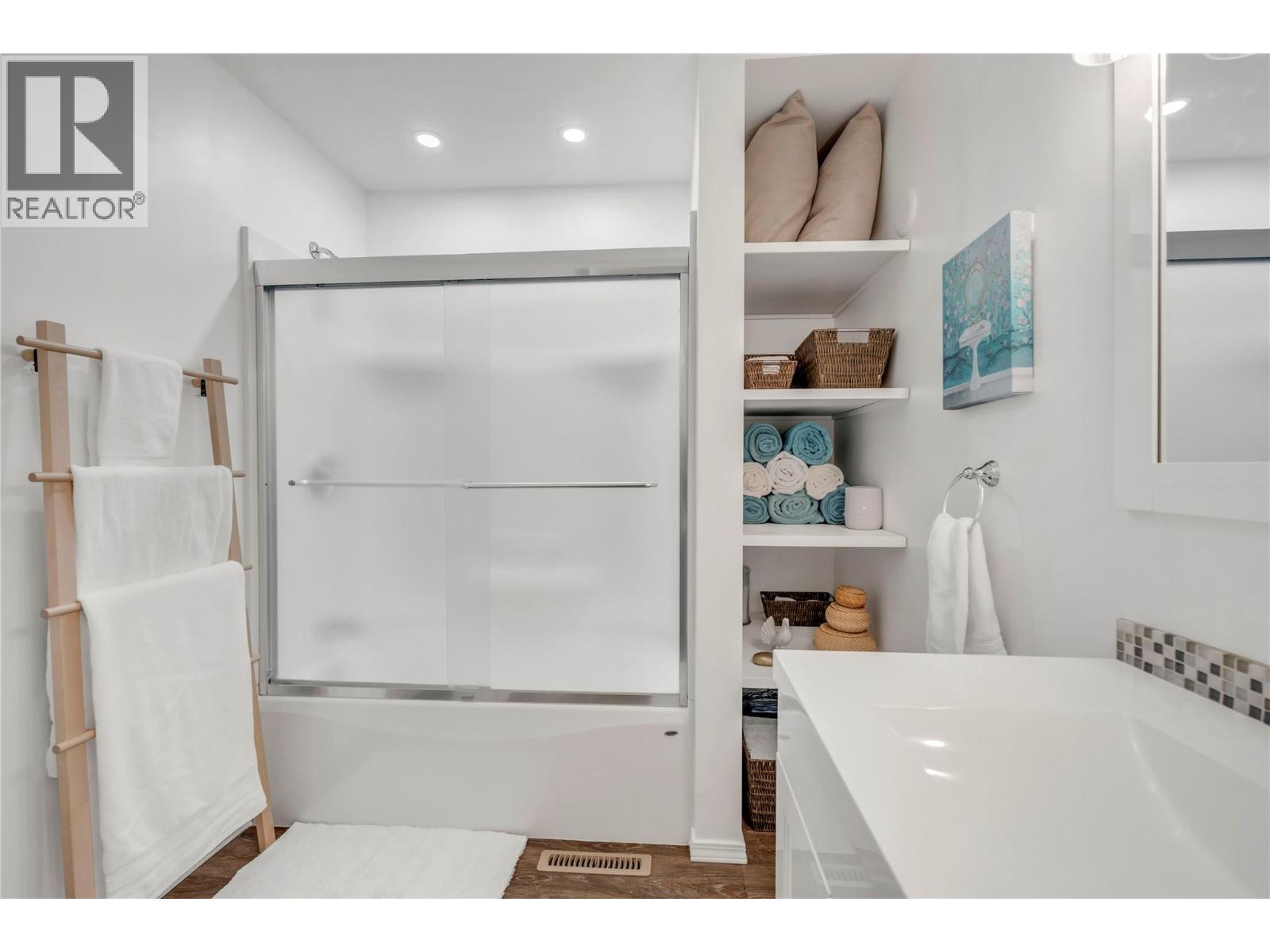 3 Dogwood Place, Osoyoos, British Columbia  V0H 1V1 - Photo 19 - 10378285