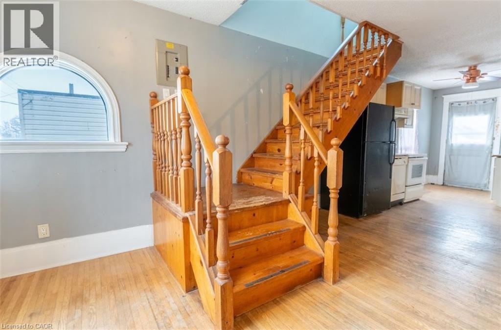 219 Erie Avenue Unit# Upper, Brantford, Ontario  N3S 2H1 - Photo 8 - 40810504