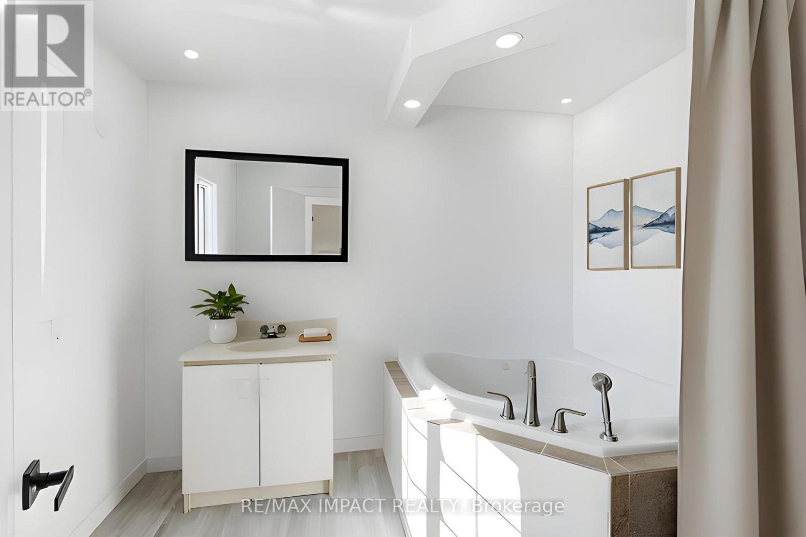 4423 Durham Regional Hwy 2 Highway, Clarington, Ontario  L0A 1J0 - Photo 13 - E12862206