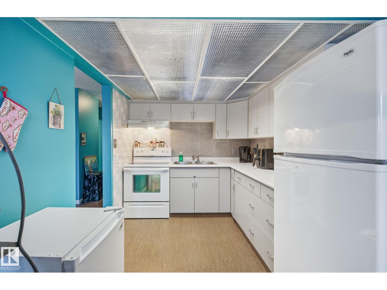 #d6 8717 184 St Nw Nw, Edmonton, Alberta  T5T 1P8 - Photo 5 - E4476481