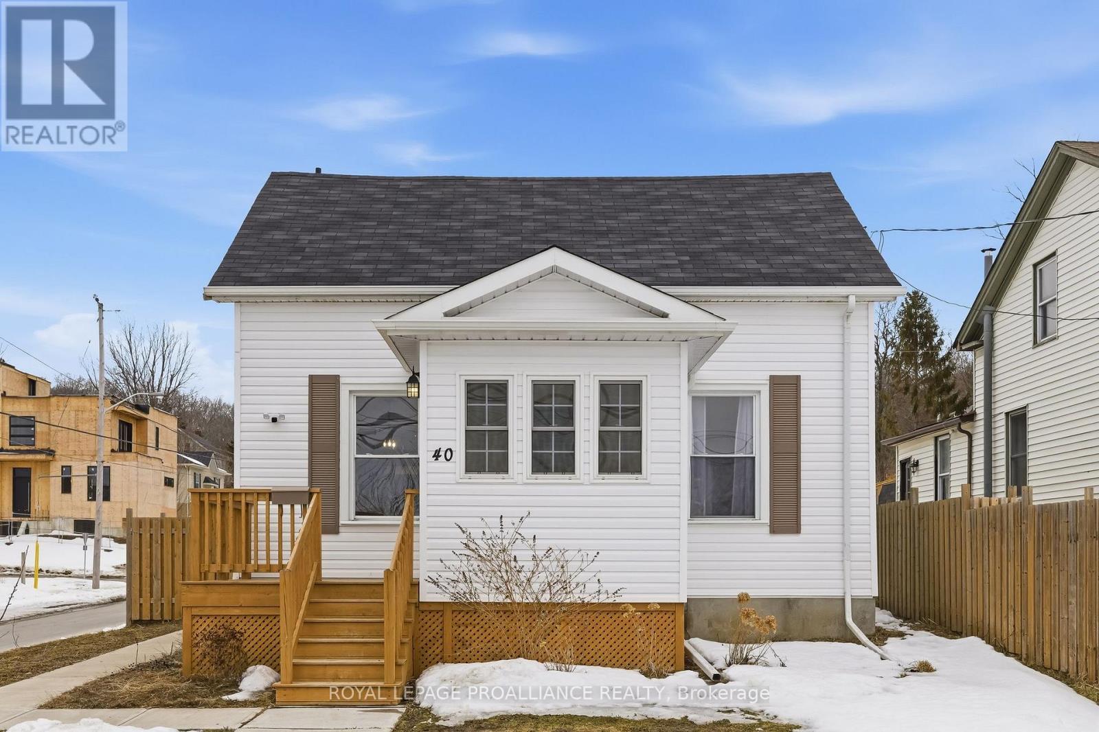 40 Smith Street, Port Hope, Ontario  L1A 3A4 - Photo 1 - X12862054