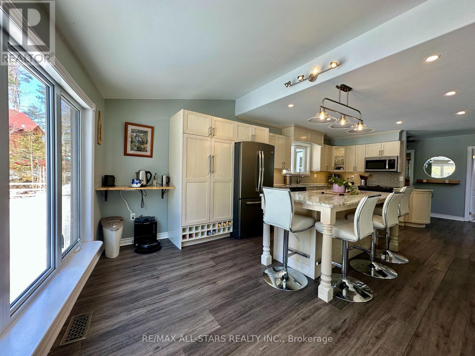 398 Edwina Drive, Trent Lakes, Ontario  K0M 1A0 - Photo 12 - X12862168