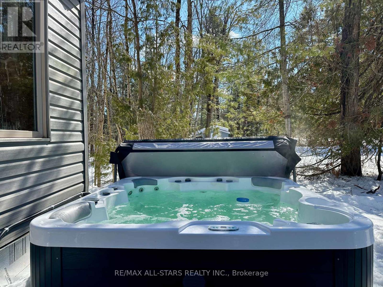 398 Edwina Drive, Trent Lakes, Ontario  K0M 1A0 - Photo 4 - X12862168