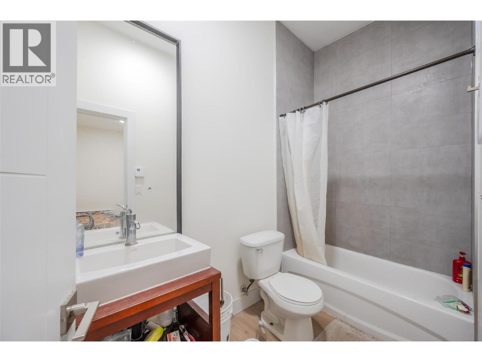 2885 Valleyview Road, Penticton, British Columbia  V2A 8V7 - Photo 12 - 10373326