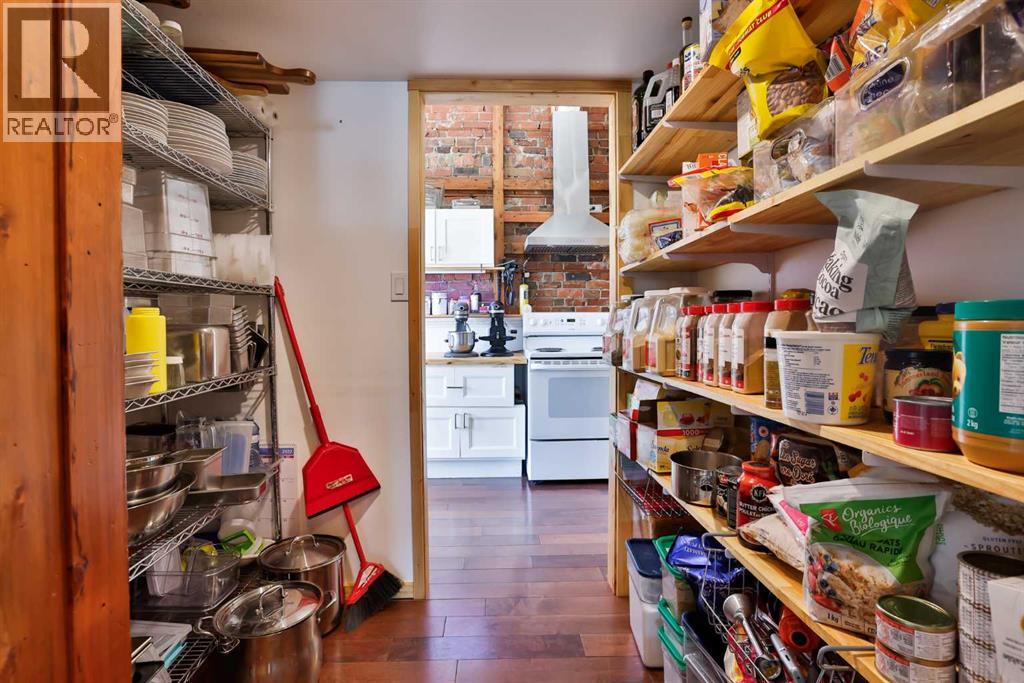 320 Railway Avenue, Granum, Alberta  T0L 1A0 - Photo 7 - A2290999