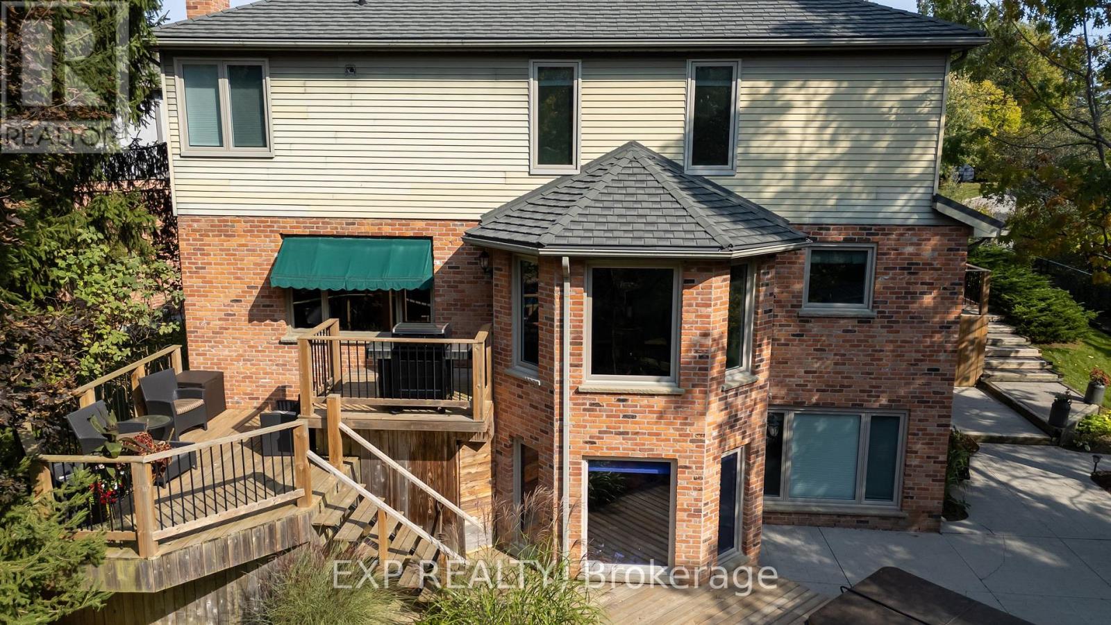 43 Glenridge Crescent, London North, Ontario  N6G 4W5 - Photo 2 - X12861974