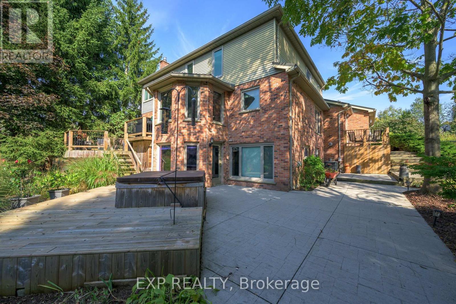 43 Glenridge Crescent, London North, Ontario  N6G 4W5 - Photo 39 - X12861974