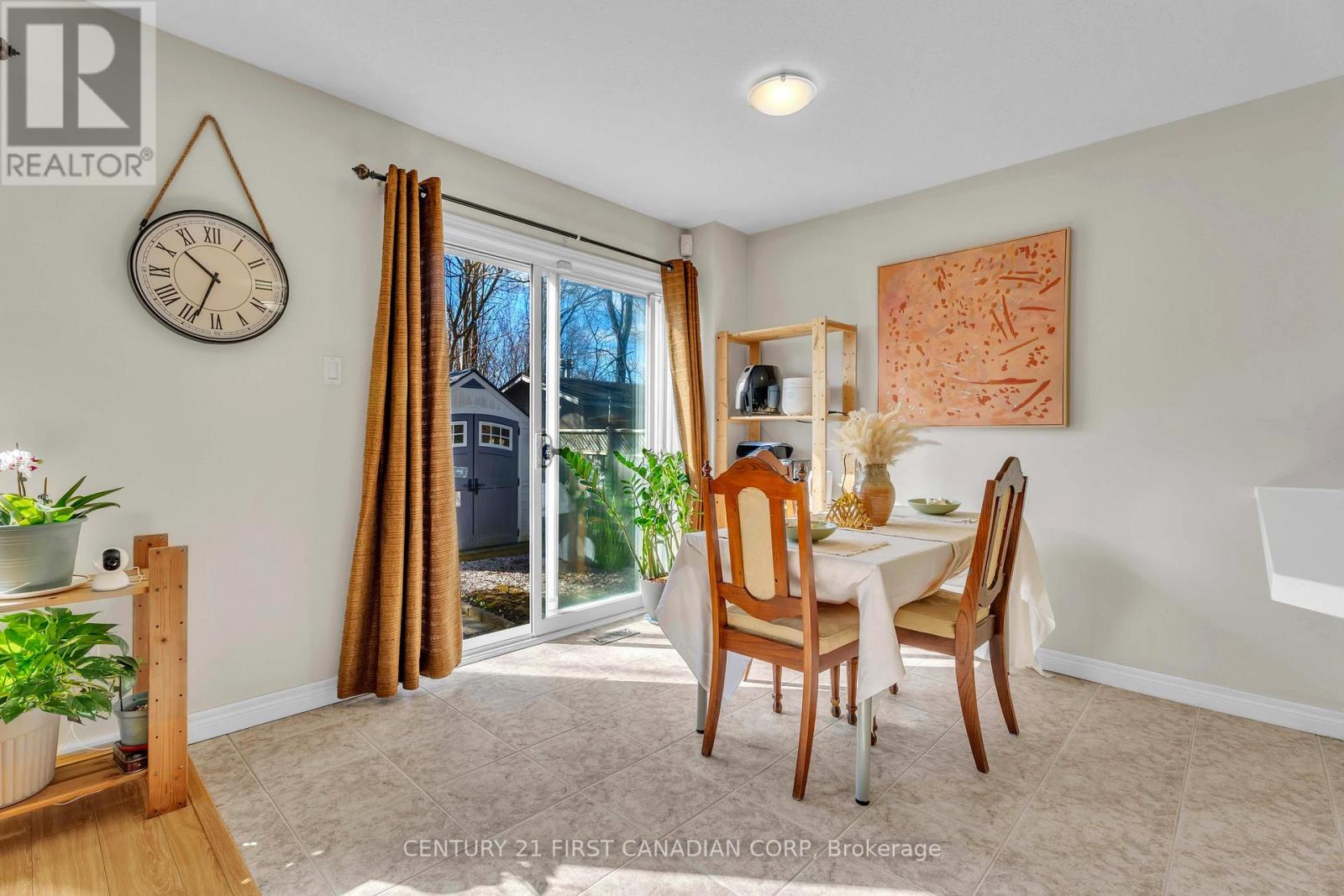 89 Mctaggart Court, London North, Ontario  N5X 3L9 - Photo 16 - X12862004