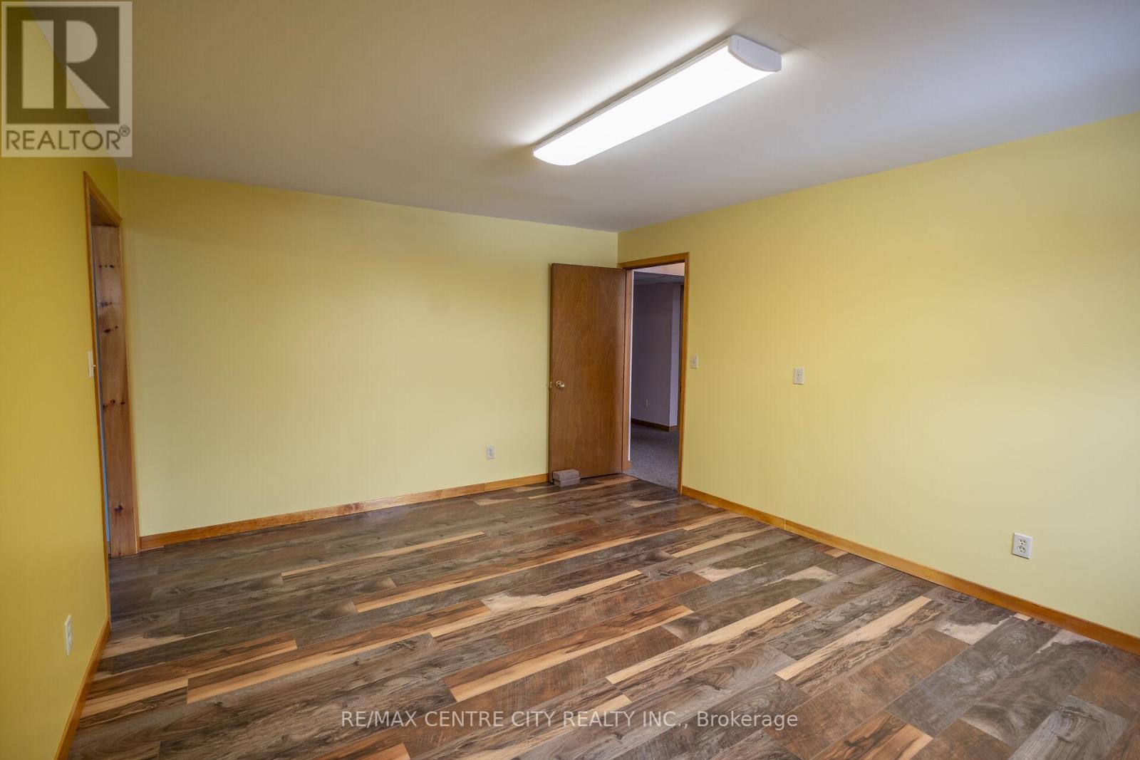 1496 Elgin Cty Rd 55 Road, Norfolk, Ontario  N0J 1Y0 - Photo 33 - X12862094