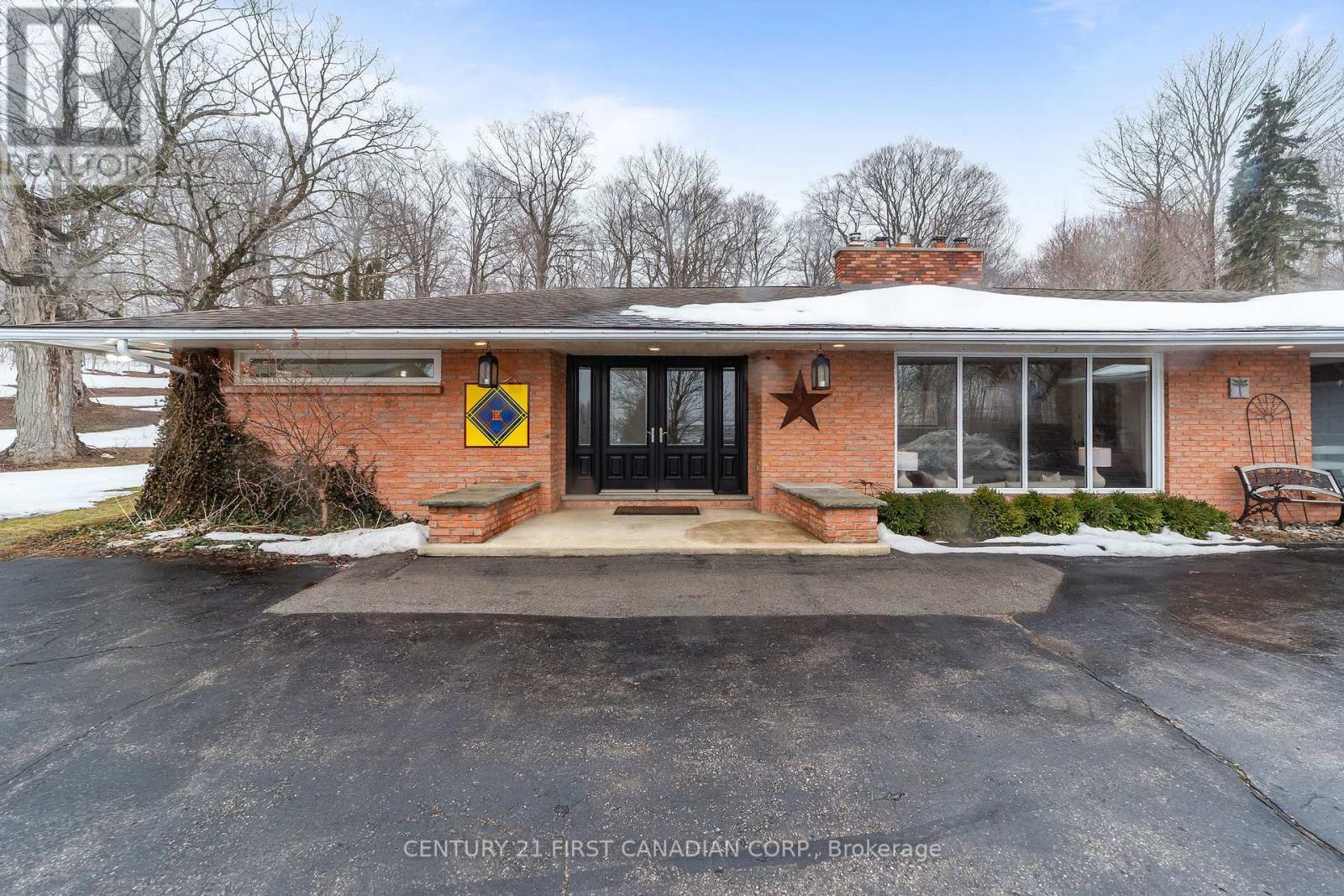 14519 Elginfield Road, Middlesex Centre, Ontario  N0M 2J0 - Photo 5 - X12862118