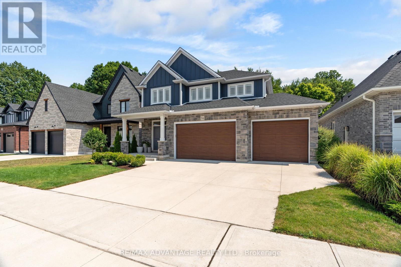 94 Mill Pond Crescent, Thames Centre, Ontario  N0L 1G2 - Photo 2 - X12862174