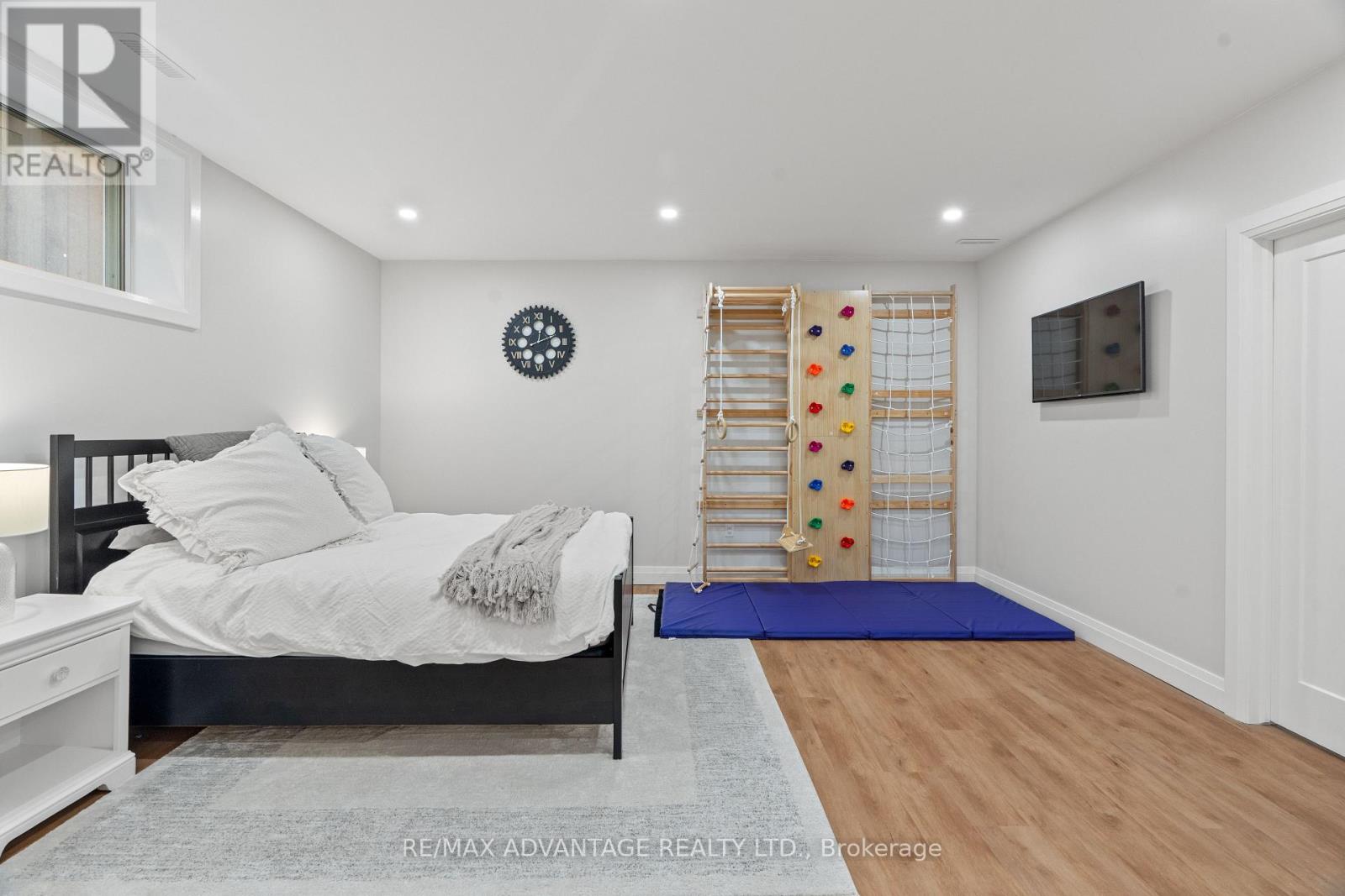 94 Mill Pond Crescent, Thames Centre, Ontario  N0L 1G2 - Photo 34 - X12862174