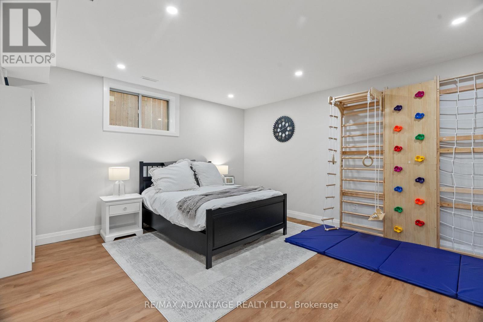 94 Mill Pond Crescent, Thames Centre, Ontario  N0L 1G2 - Photo 35 - X12862174