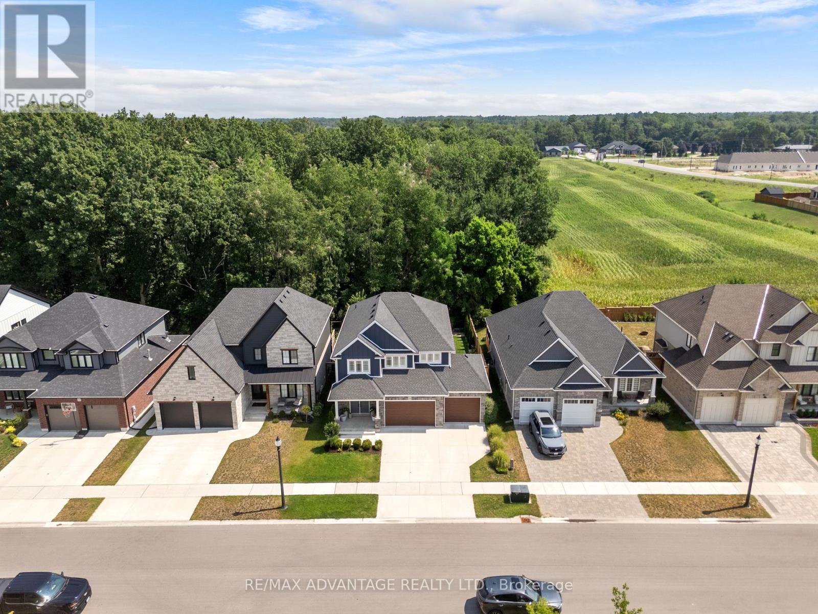 94 Mill Pond Crescent, Thames Centre, Ontario  N0L 1G2 - Photo 47 - X12862174