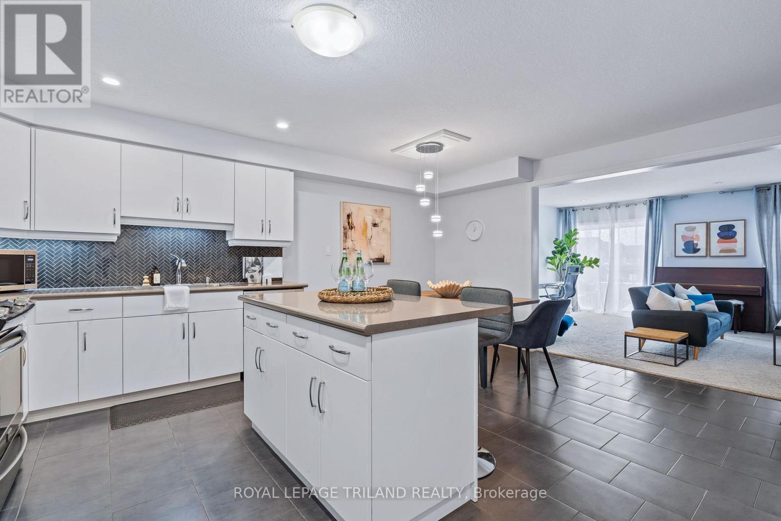 50 - 1220 Riverbend Road, London South, Ontario  N6K 0G5 - Photo 3 - X12862198