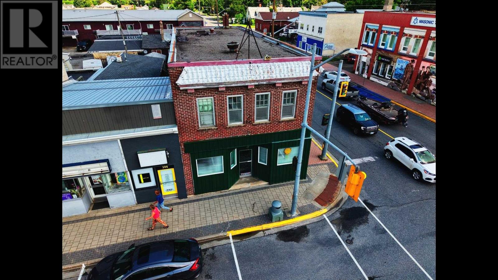 298 Scott St, Fort Frances, Ontario  P9A 1G7 - Photo 2 - TB2600382