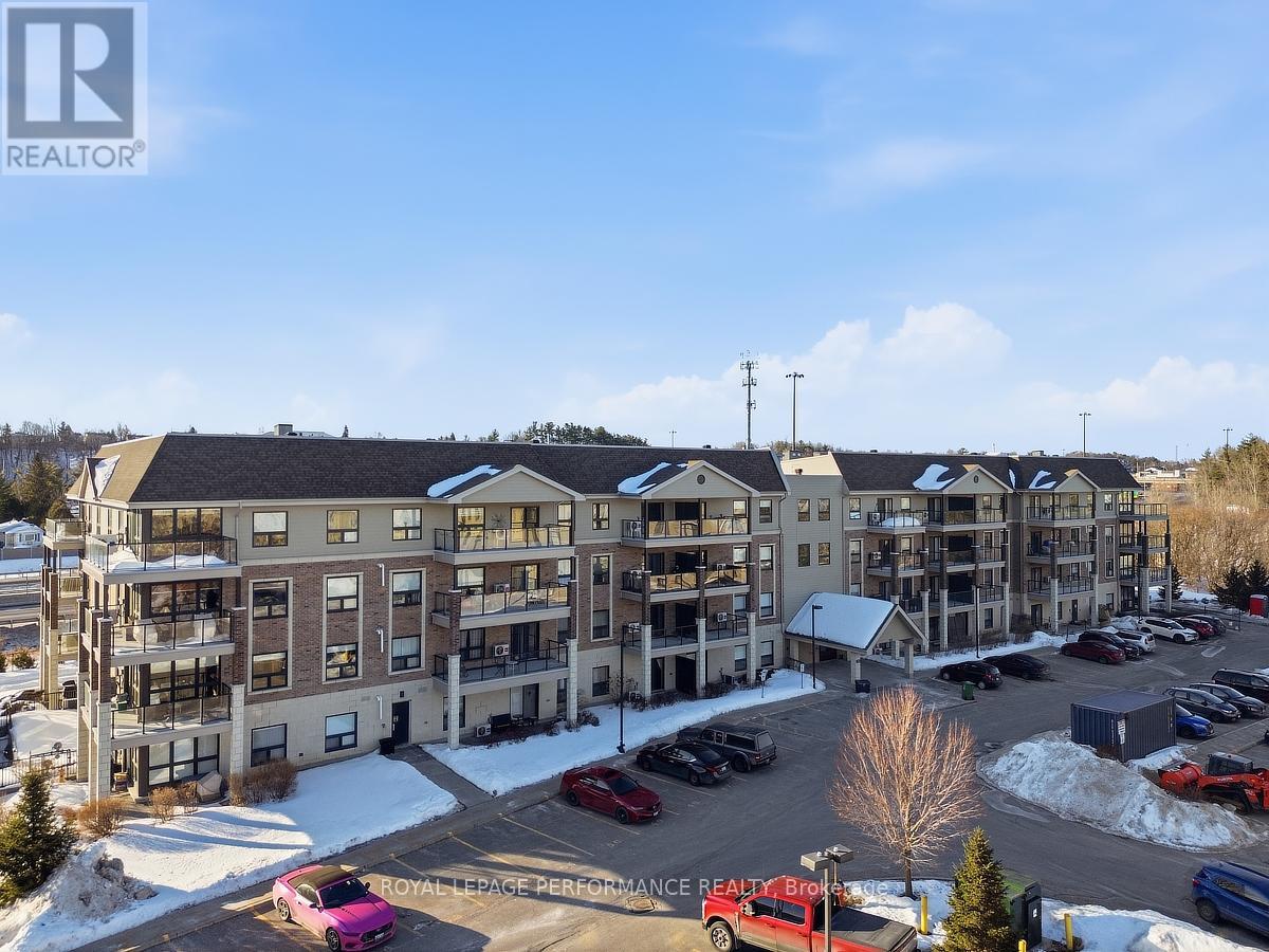 116 - 120 PRESTIGE CIRCLE, ottawa, Ontario