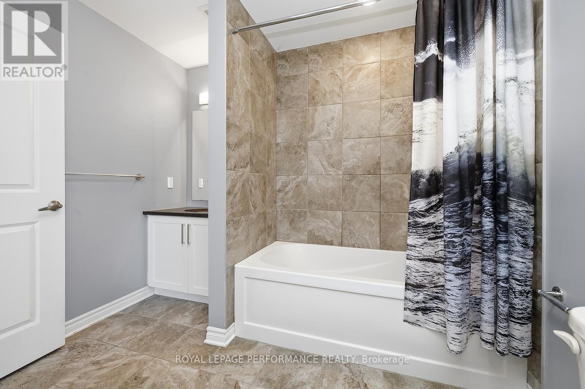 116 - 120 Prestige Circle, Ottawa, Ontario  K4A 1B4 - Photo 13 - X12862196