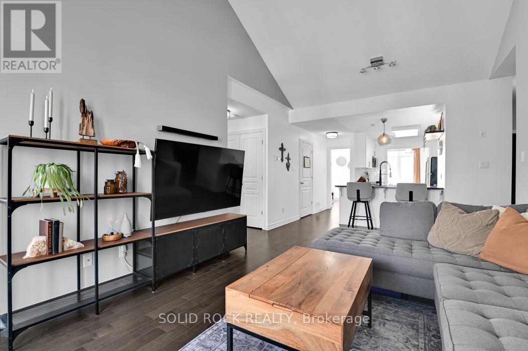 10 - 19 Tadley Private, Ottawa, Ontario  K2J 2T3 - Photo 11 - X12862216