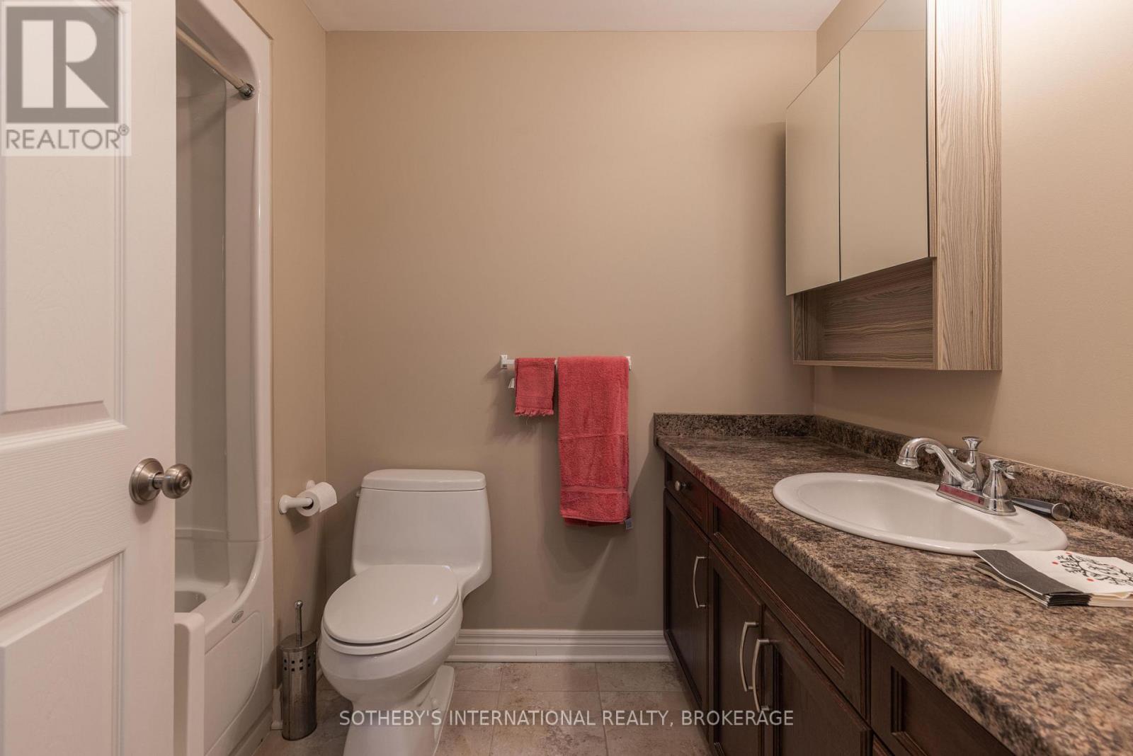 205 - 678 Line 2 Road, Niagara-On-The-Lake (Virgil), Ontario  L0S 1T0 - Photo 17 - X12862134