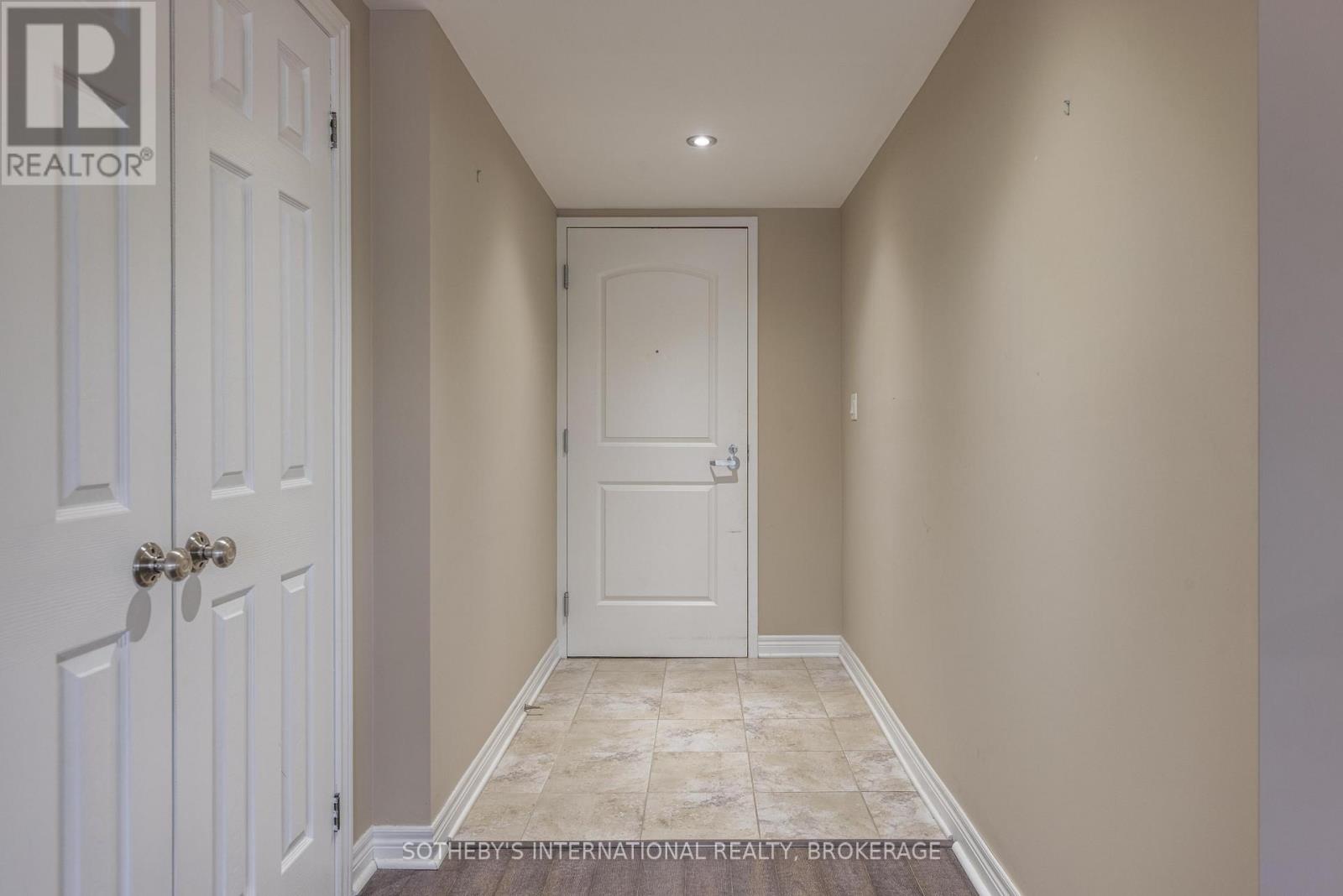 205 - 678 Line 2 Road, Niagara-On-The-Lake (Virgil), Ontario  L0S 1T0 - Photo 4 - X12862134