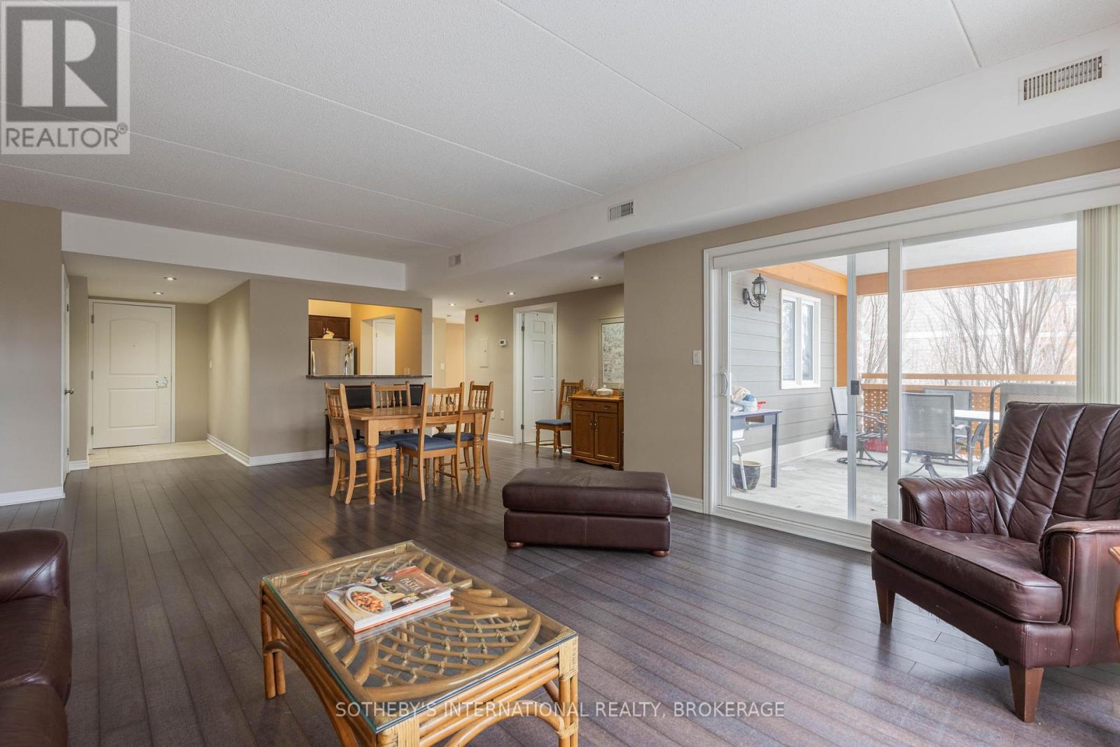 205 - 678 Line 2 Road, Niagara-On-The-Lake (Virgil), Ontario  L0S 1T0 - Photo 8 - X12862134