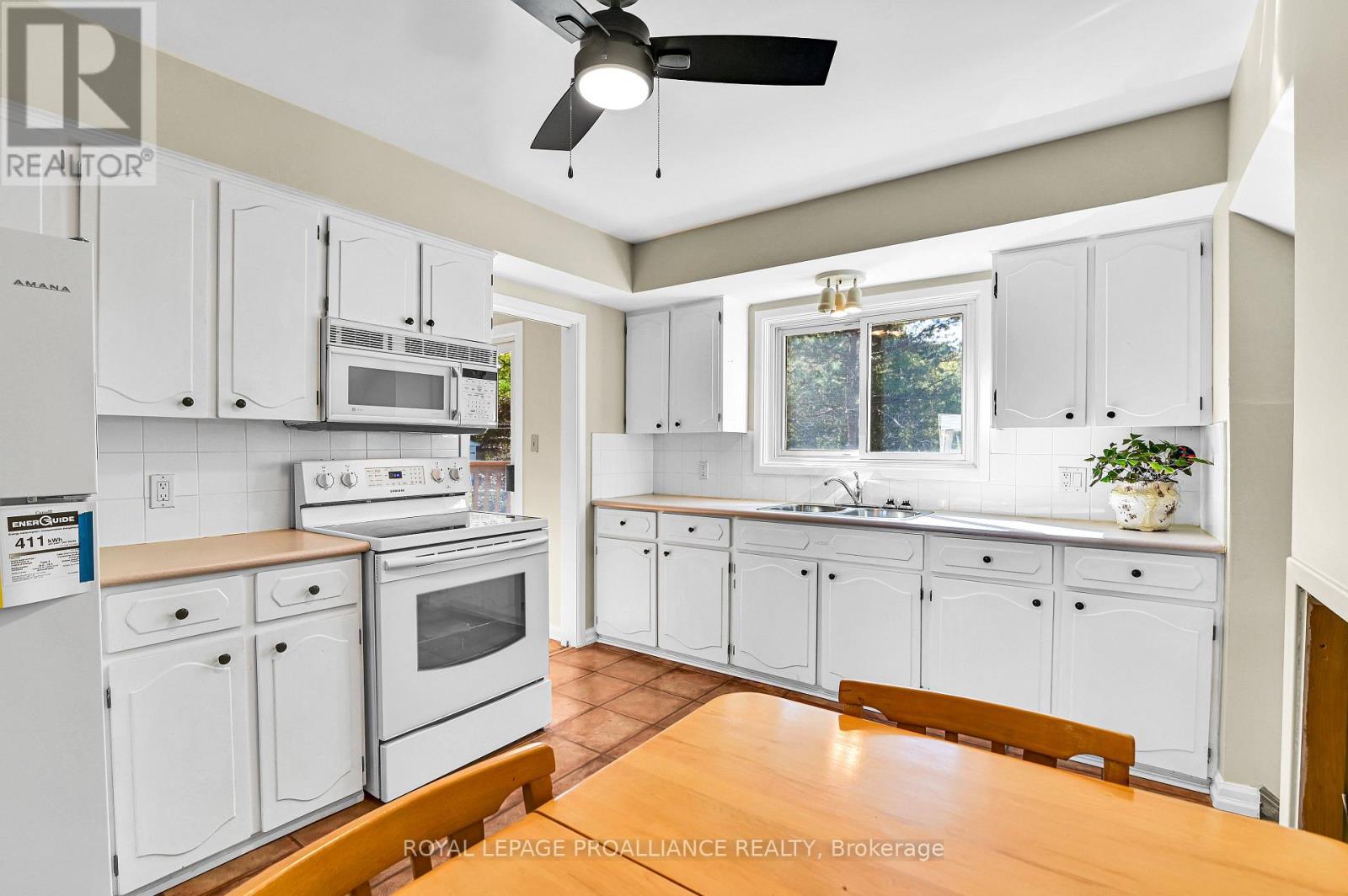 42 Davison Avenue, Brockville, Ontario  K6V 3C2 - Photo 13 - X12848710