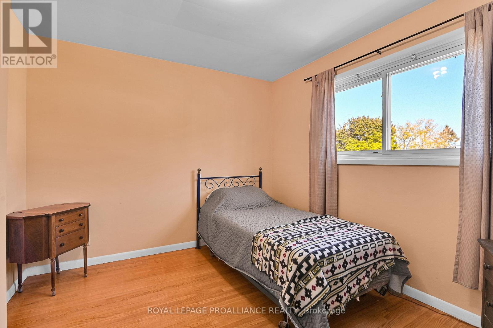 42 Davison Avenue, Brockville, Ontario  K6V 3C2 - Photo 26 - X12848710