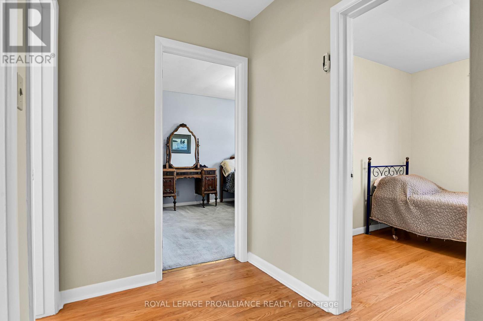 42 Davison Avenue, Brockville, Ontario  K6V 3C2 - Photo 21 - X12848710