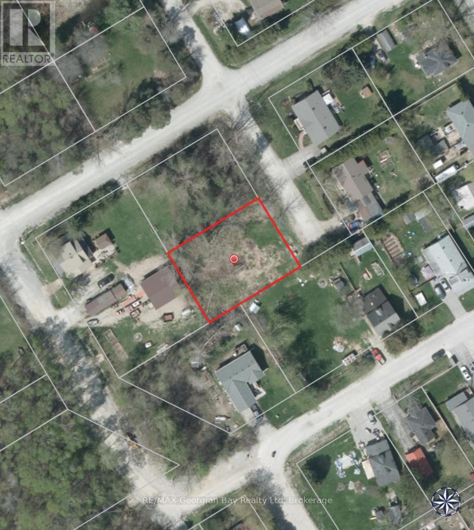 564 KEEWATIN AVENUE, Tay, Ontario